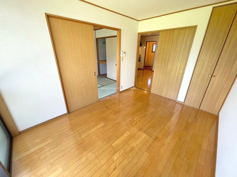 サンハイツセタⅡ ベッドルーム