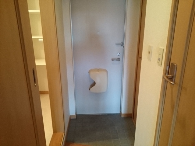 Ｋ&amp;rsquo;ｓ　ｃｒｅｗ 玄関