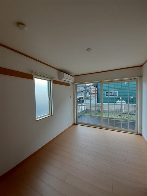 ラルジュ リビング