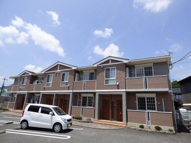 ピエ・デル・モンテ 104号室 外観