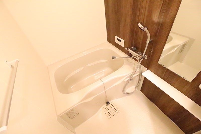 Lineage Court野洲駅西 風呂画像