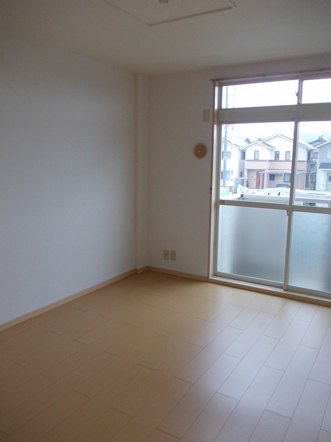 シャトーアオキ リビング