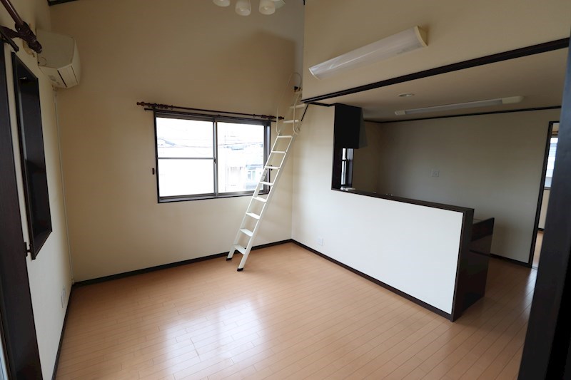 大橋貸家 リビング