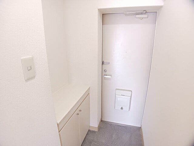 ペリドットクイーン 玄関