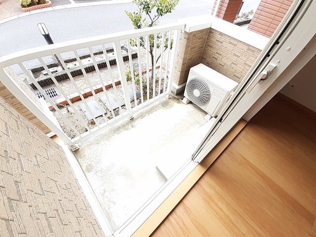 コータ・コート　Ｄ ベランダ