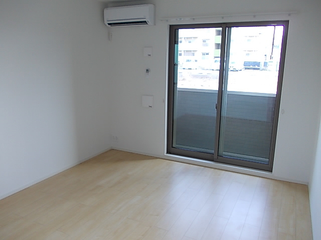 グリエラⅢ番館 リビング