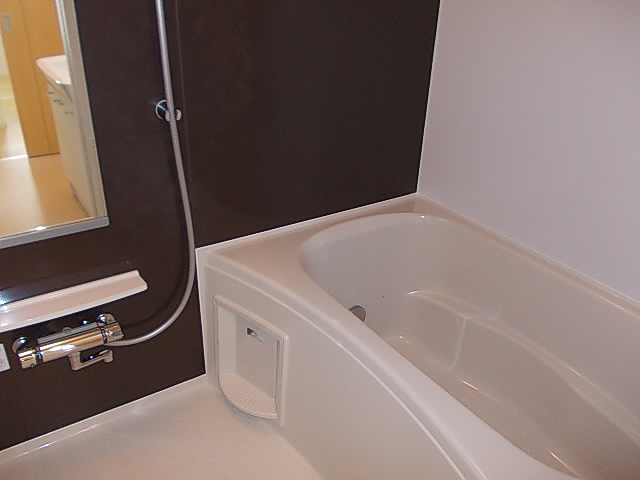 グリエラⅢ番館 風呂画像