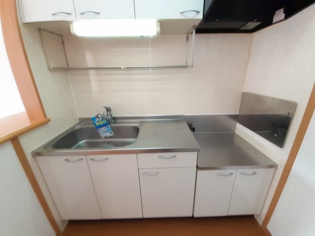 グリ－ン　ガ－デンＢ キッチン