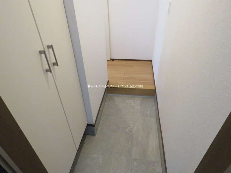 オウルズネスト 玄関