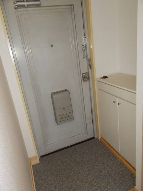 マリッチサワ 玄関