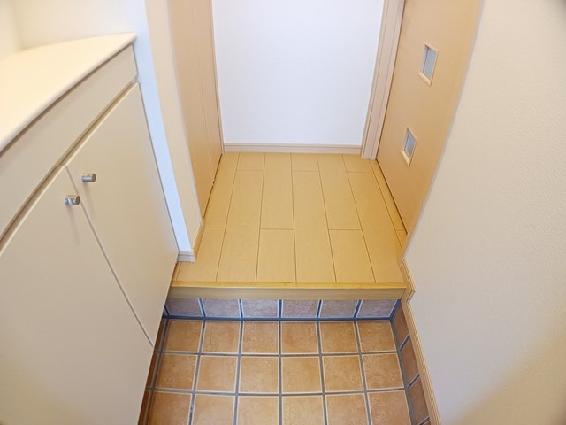 ラシュール　コートⅡ 玄関