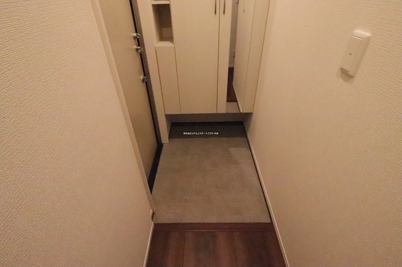 Reposer Akane 玄関