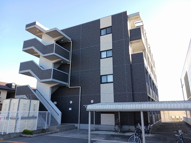 ＣＡＳＴＬＥ　ＡＺＵＣＨＩ 305号室 外観