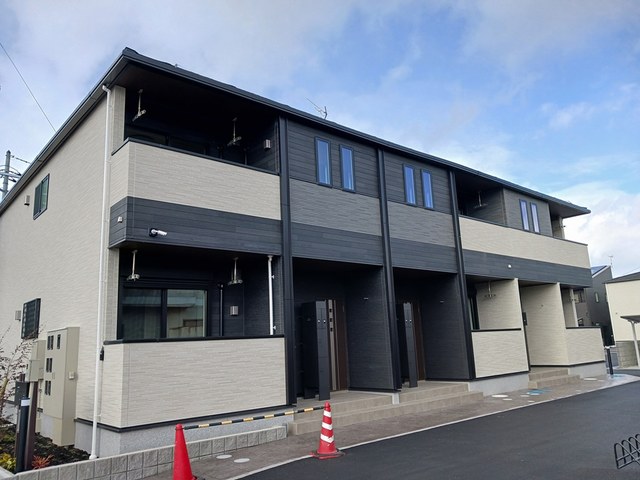 ファミリエ　Ⅰ 102号室 外観