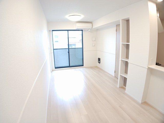 ファミリエ　Ⅰ リビング