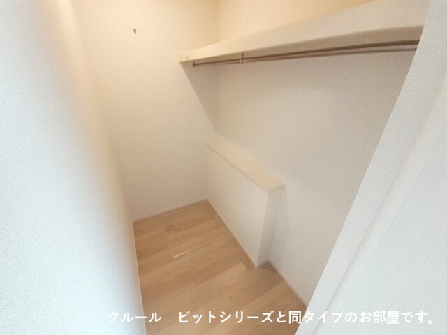 ロイヤル　エンブレム その他3