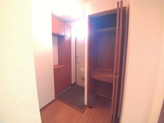 アーバンガーデン　Ｂ 玄関