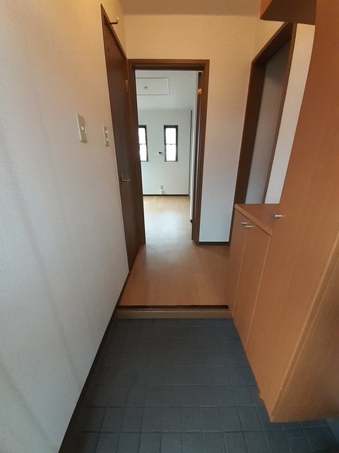 ルミデンス 玄関
