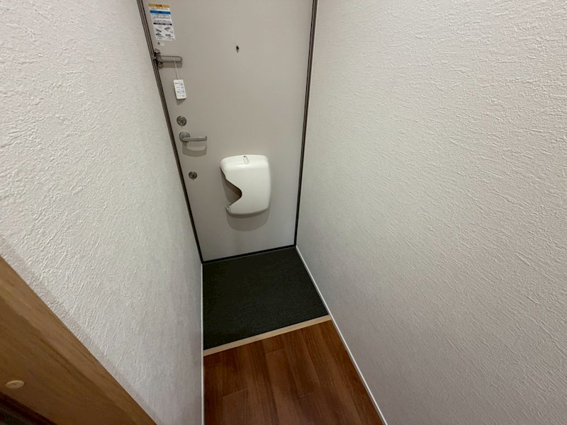 ハイラル栗東駅前 玄関