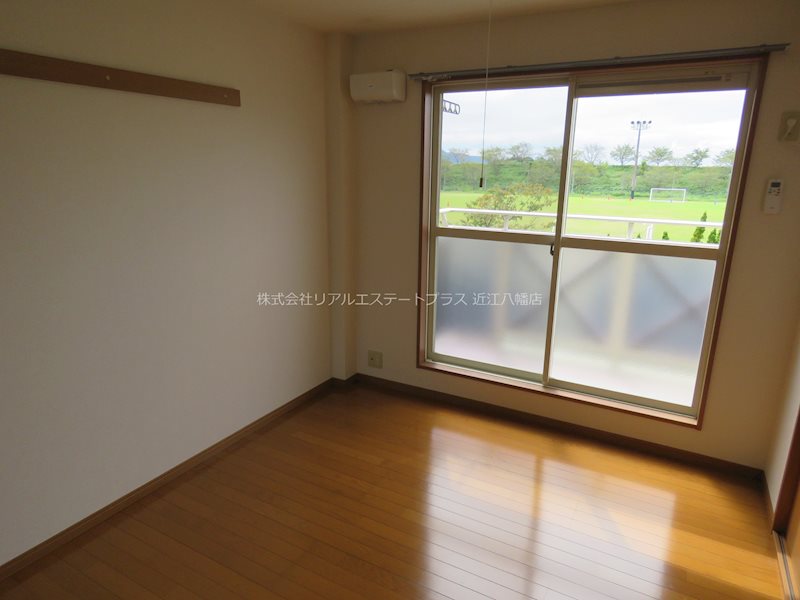 TWIN OAKS   ベッドルーム