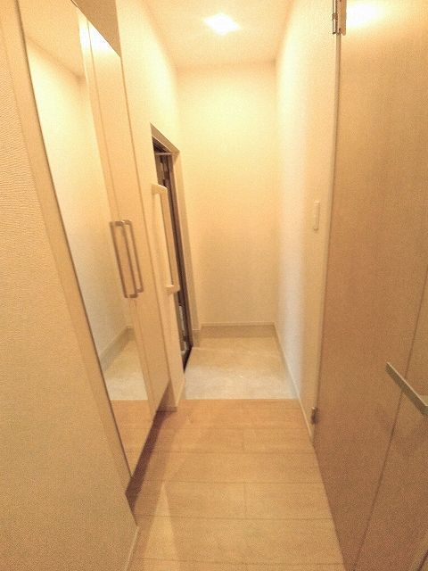 プログレス　Ｆ　Ⅱ番館 玄関