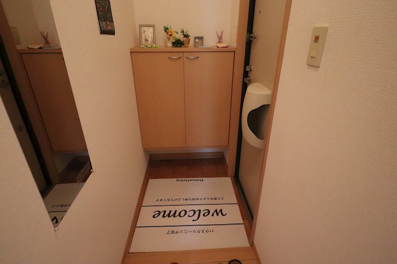 アルカディアD棟 玄関