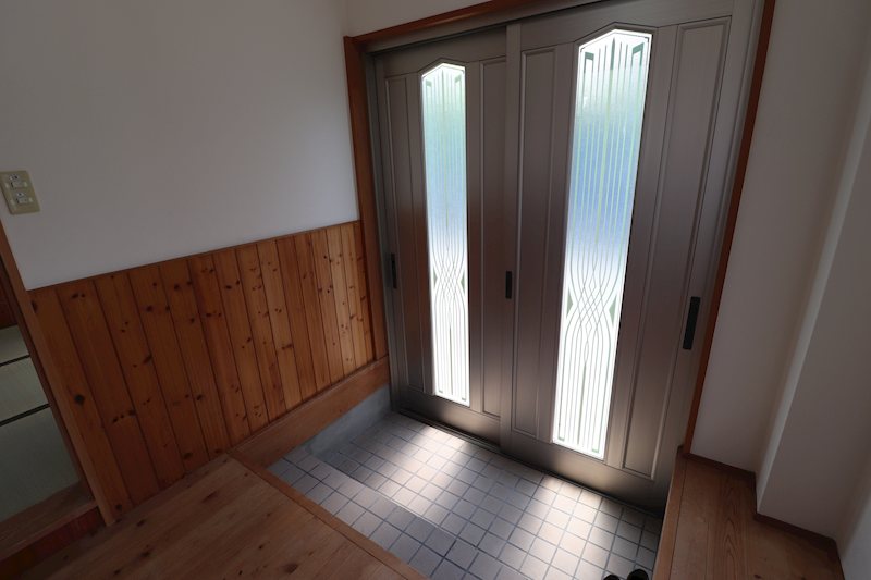 上屋戸建 玄関