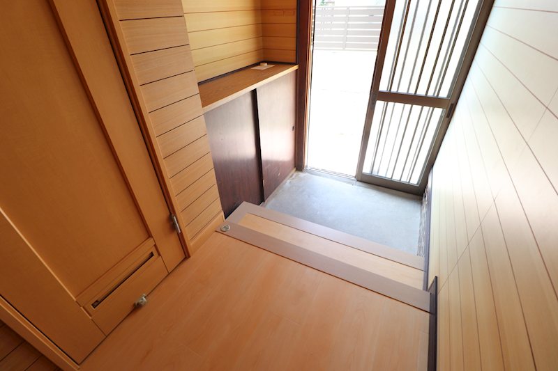 行畑初田邸貸家 玄関