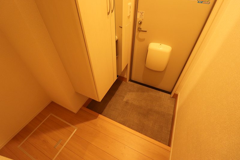 秀豊2号館 玄関