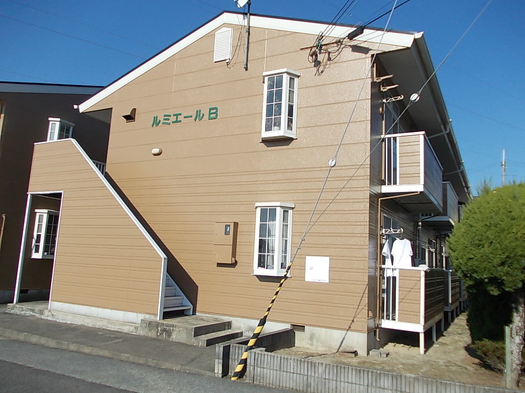 ルミエールＢ 外観写真