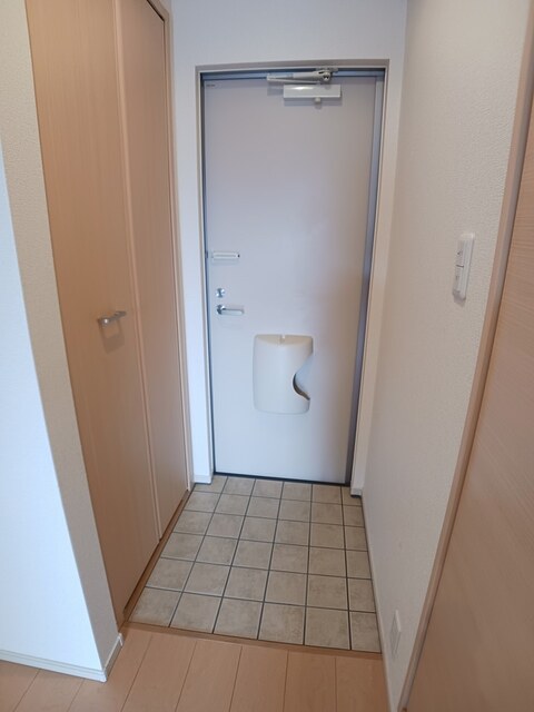 Ｃｈａｒｍｅ金屋 玄関