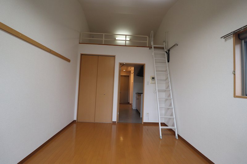 Klein Wohnen ベッドルーム