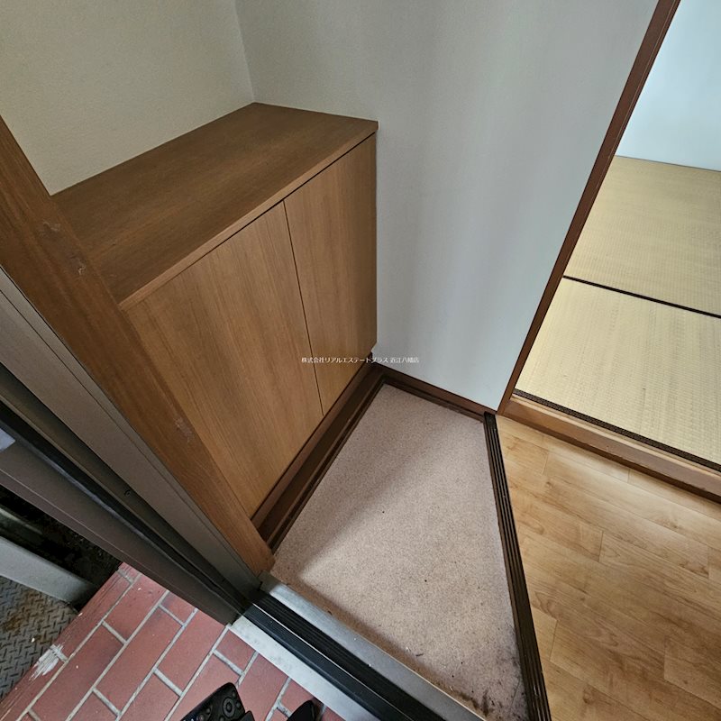 緑冨荘  玄関