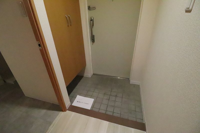 ダンデライオン 玄関