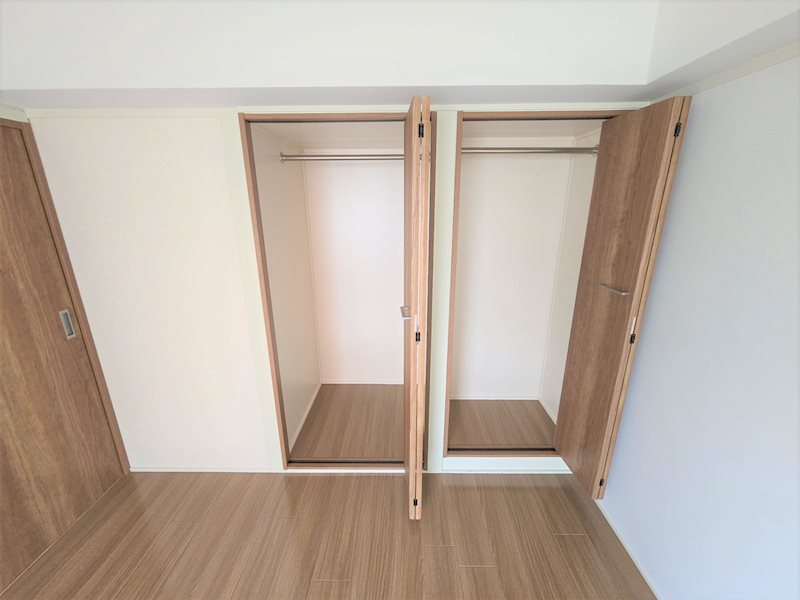 中津口小住ビル 収納