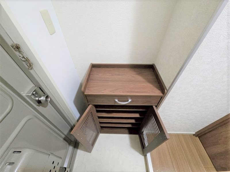 中津口小住ビル 収納