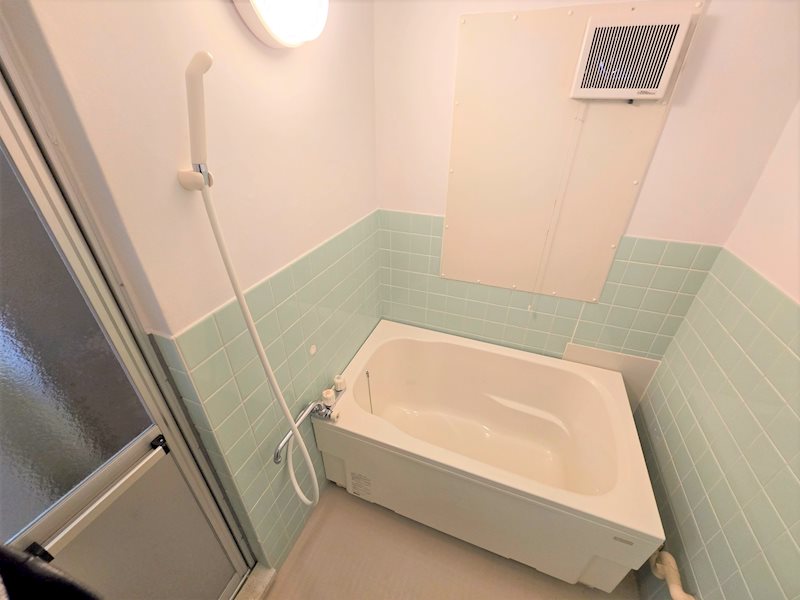 中津口小住ビル 風呂画像