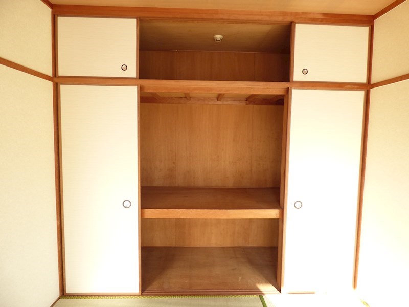 コンプレート中津口 収納
