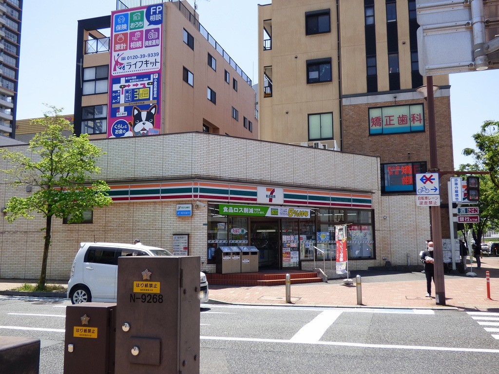 小倉D.C.TOWER コンビニ