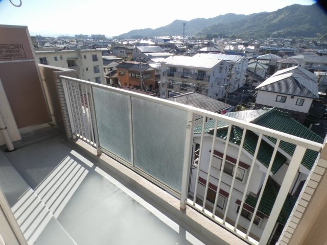 シャトレ苅田Ⅱ ベランダ