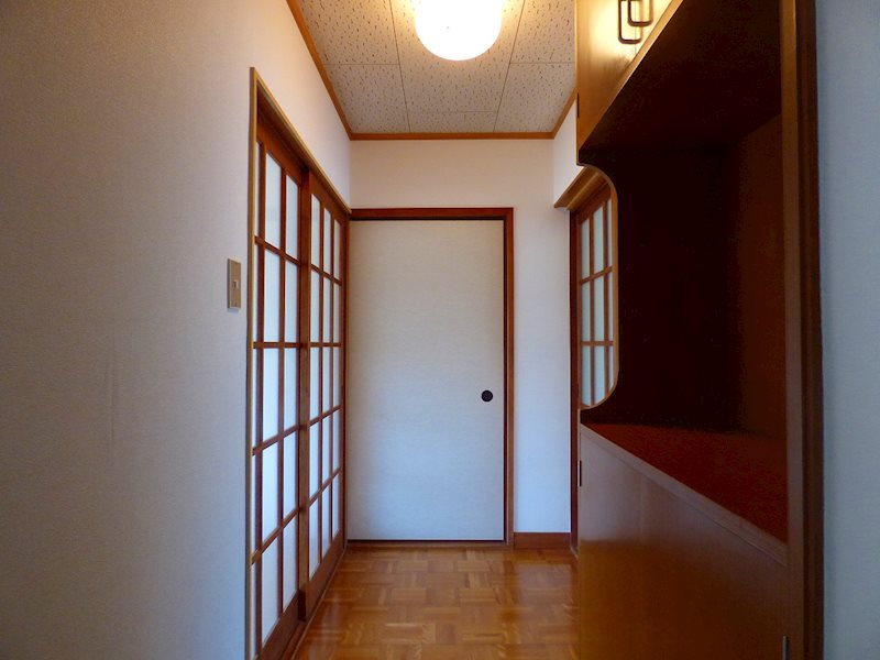 森田第三マンション 玄関