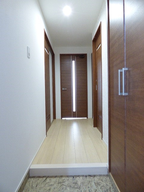 EL CEREZO 玄関