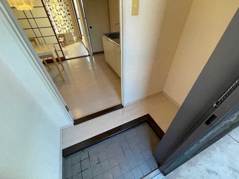 ヴィレッジ皆好園 玄関