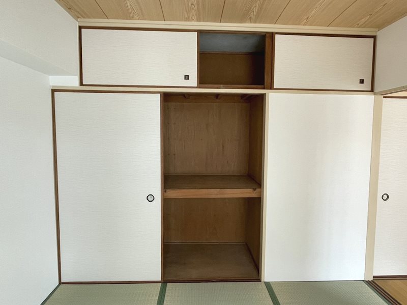 アベニュー片野 収納