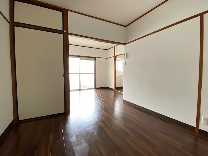 チモトビル 収納