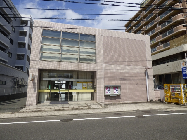ロフト若園 銀行