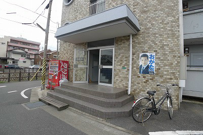 第二白石ビル エントランス