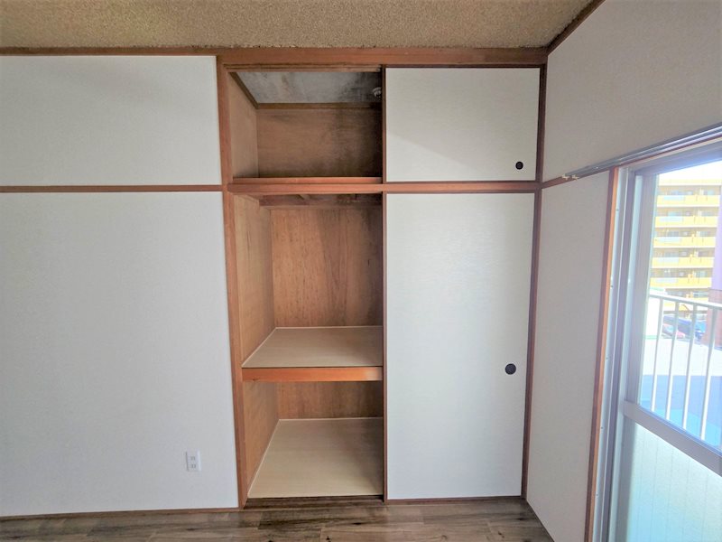 角田ビル片野新町 収納