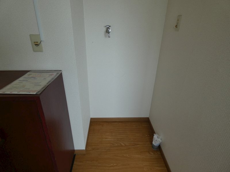 クライムハイツ寿山 玄関
