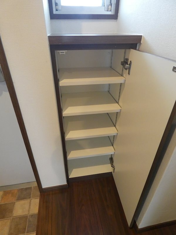 第2imビル 収納